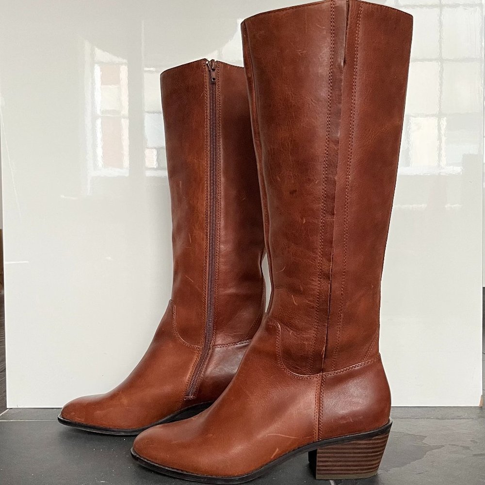 NWOT Cognac Brown Lucky Brand Genuine Leather Boots